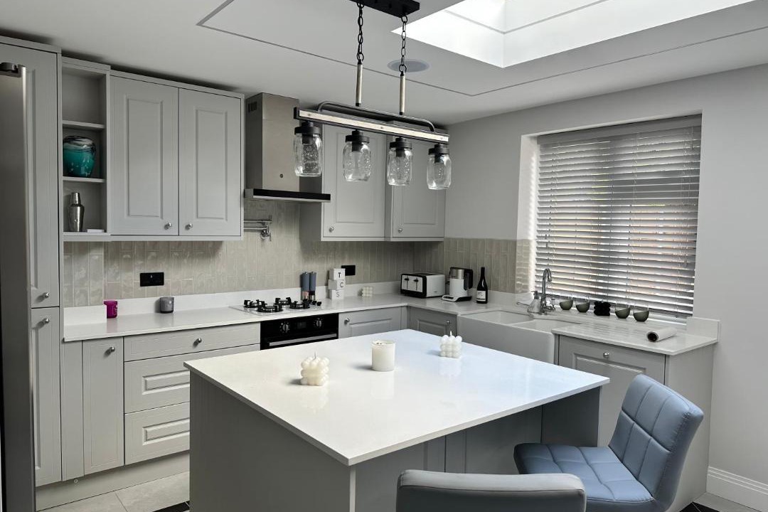 Photo of Others in Underhill