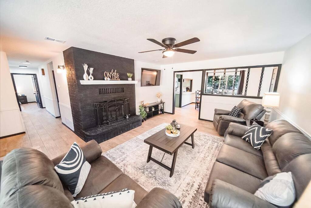 Photo of Livingroom in Chandler