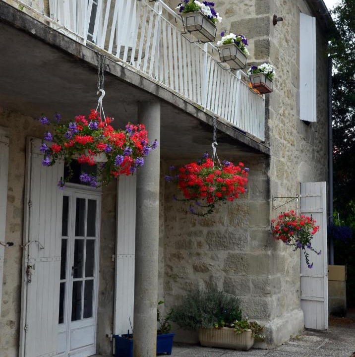 Photo of Others in Saint-Colomb-de-Lauzun