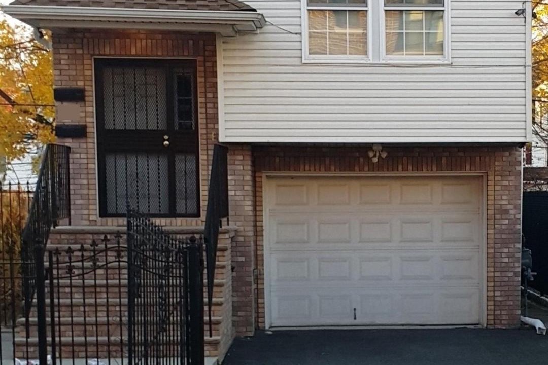 Photo of Others in Irvington