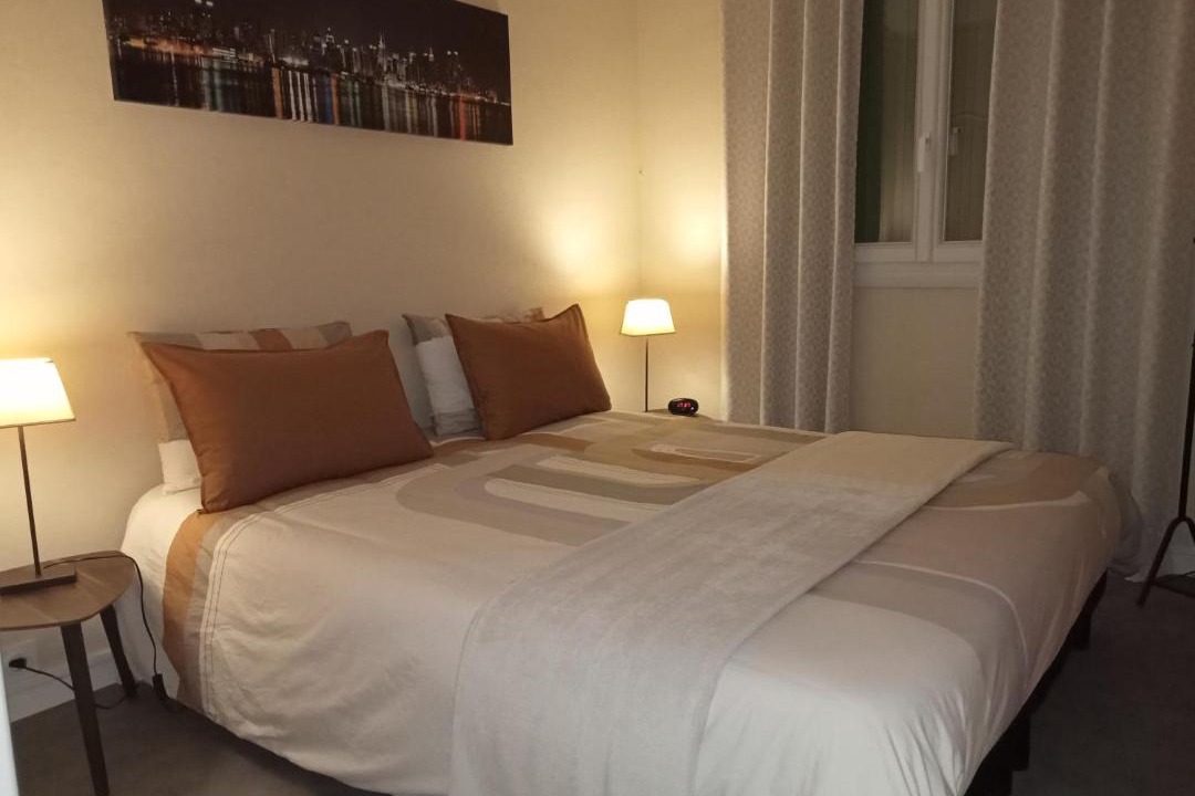 Photo of Bedroom in Alencon