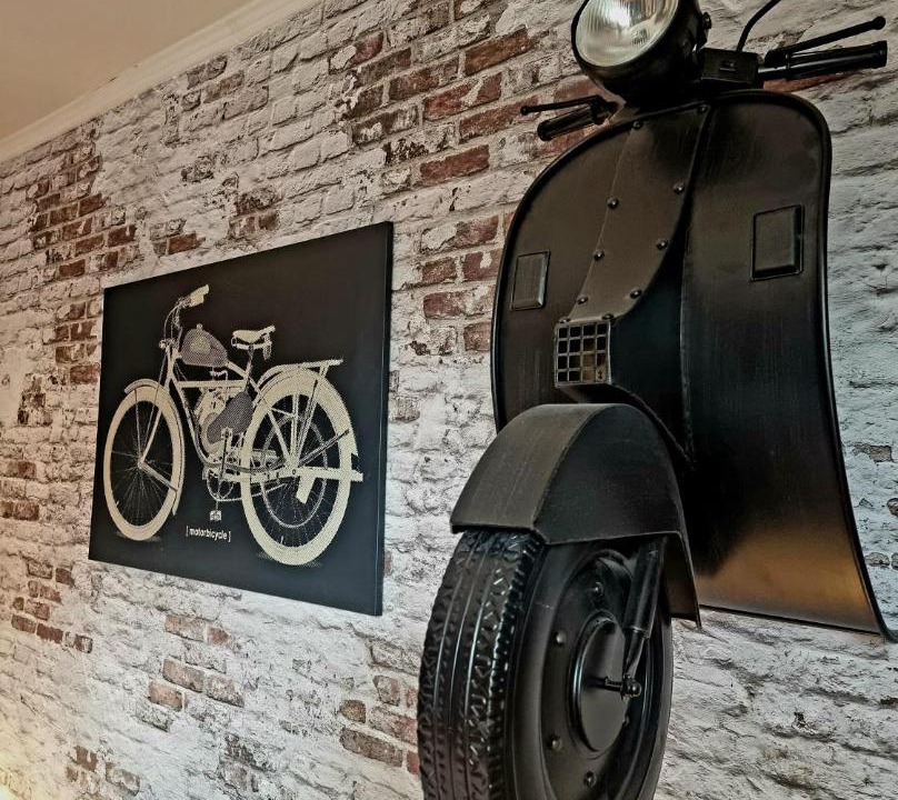 Photo of Others in Lens