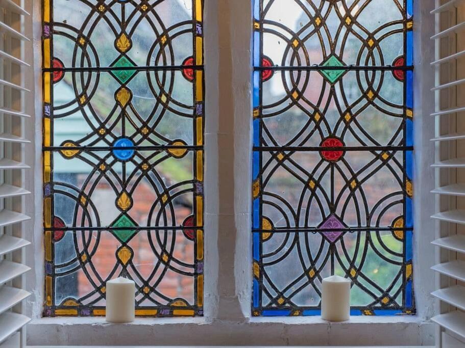 Photo of Others in The King's Mile