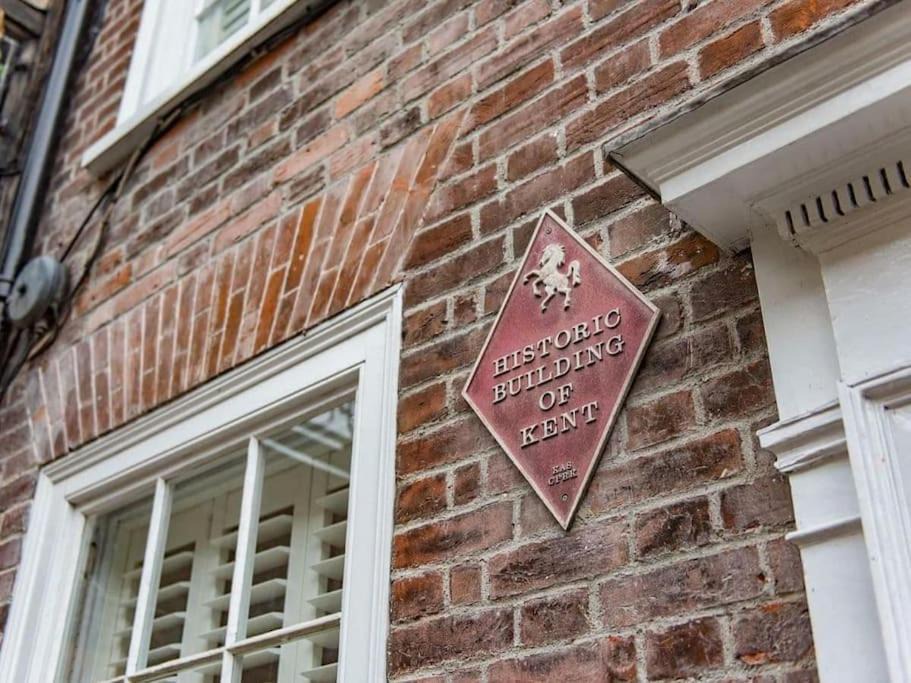 Photo of Others in The King's Mile