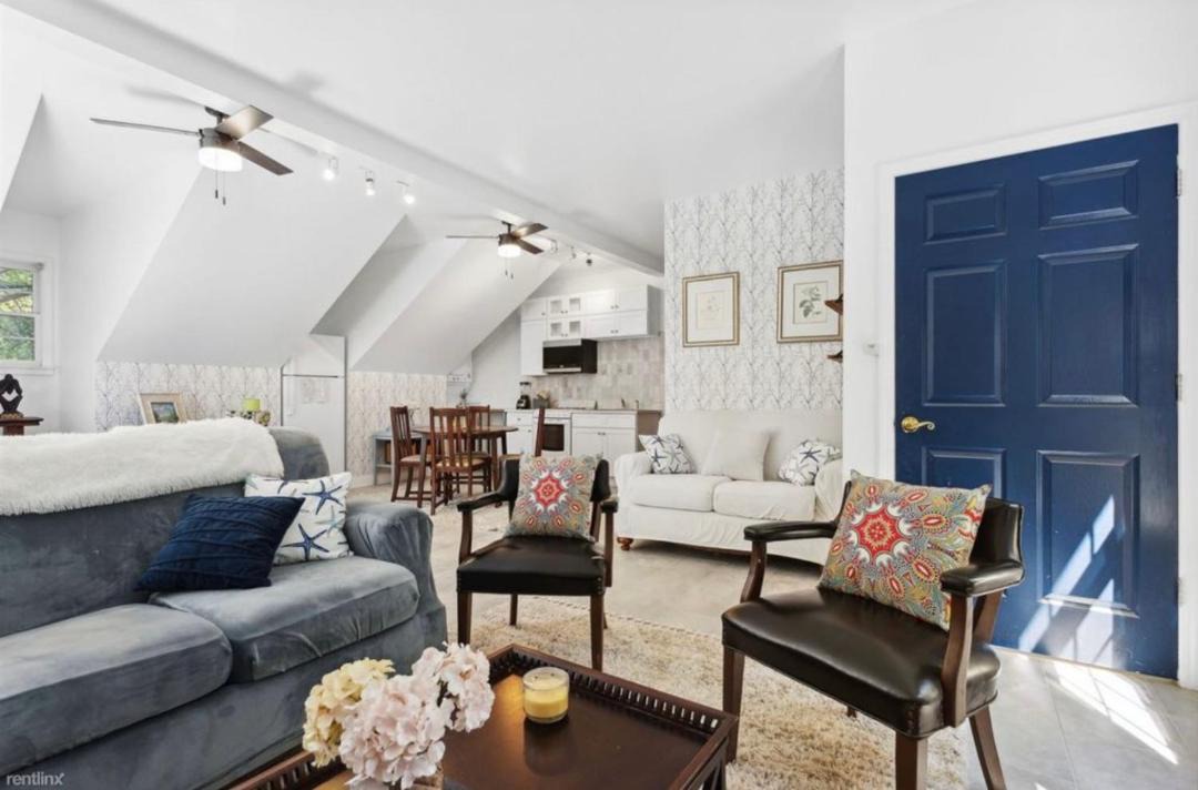 Photo of Livingroom in Covington