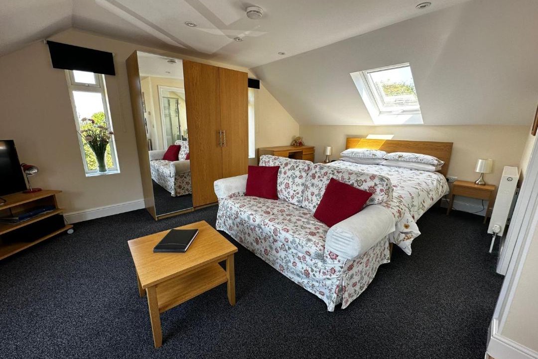 Photo of Others in Shirrell Heath