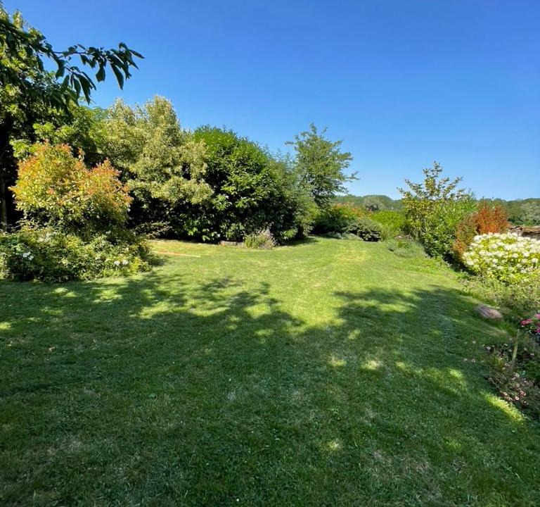 Photo of Outdoor in Champlay