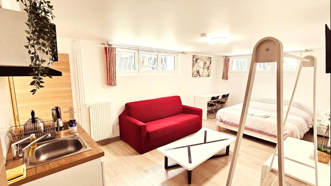 Photo of Others in Les Muriers