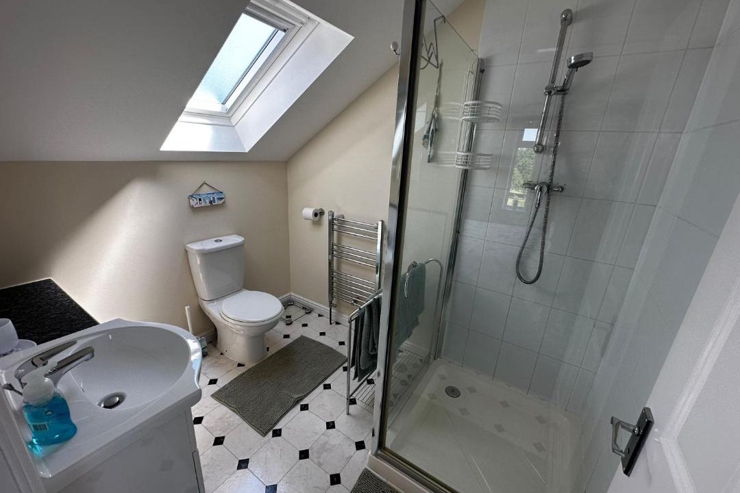 Photo of Others in Shirrell Heath