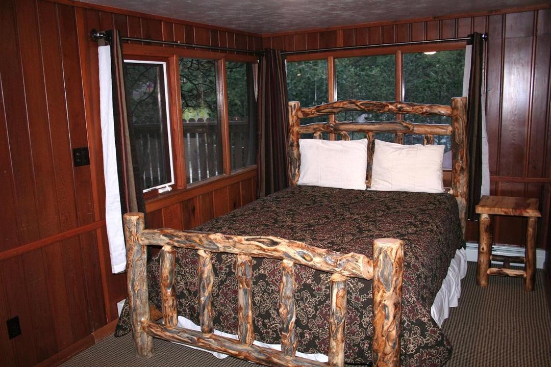Photo of Bedroom in Estes Park