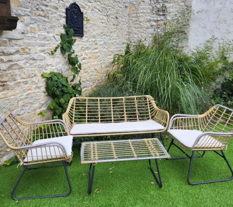 Photo of Patio Balcony in Corcelles-les-Monts