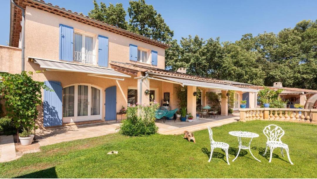 Photo of Others in Nans-les-Pins