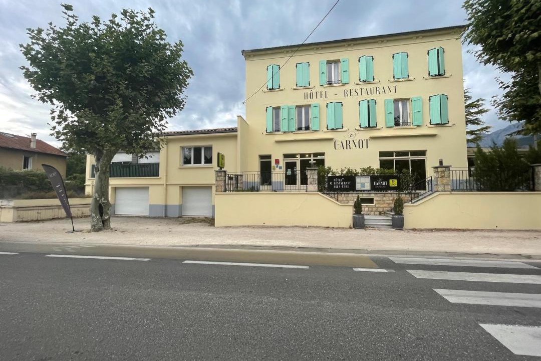 Photo of Others in Die