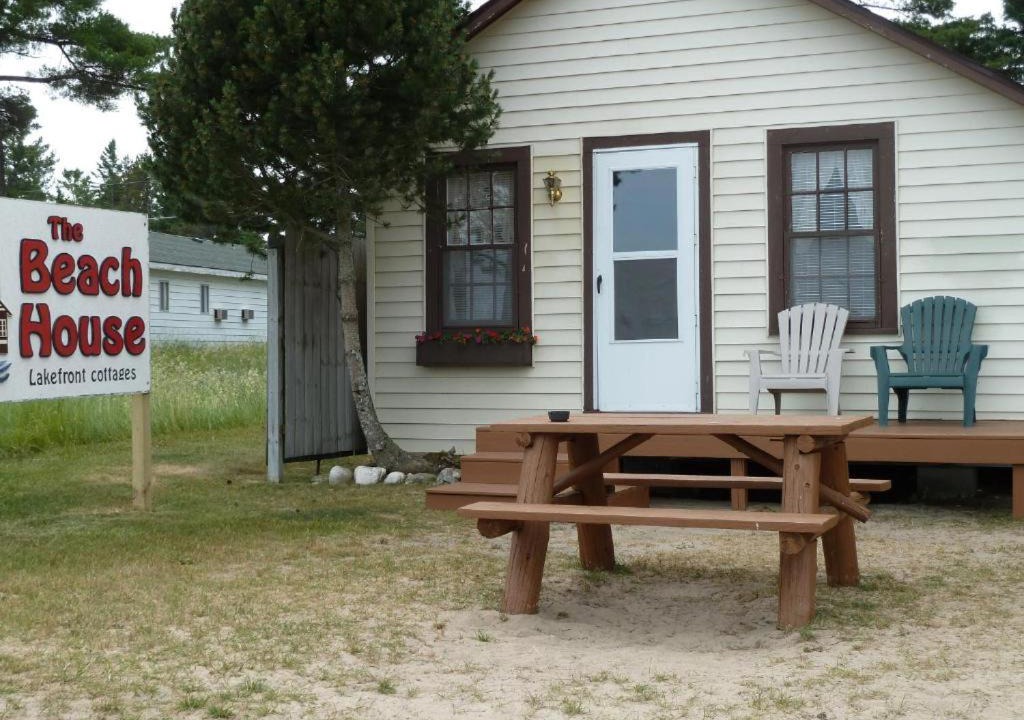 Photo of Others in Mackinaw City