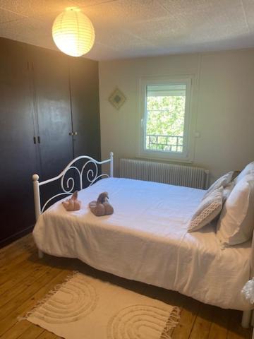 Photo of Bedroom in Charleville-Mezieres