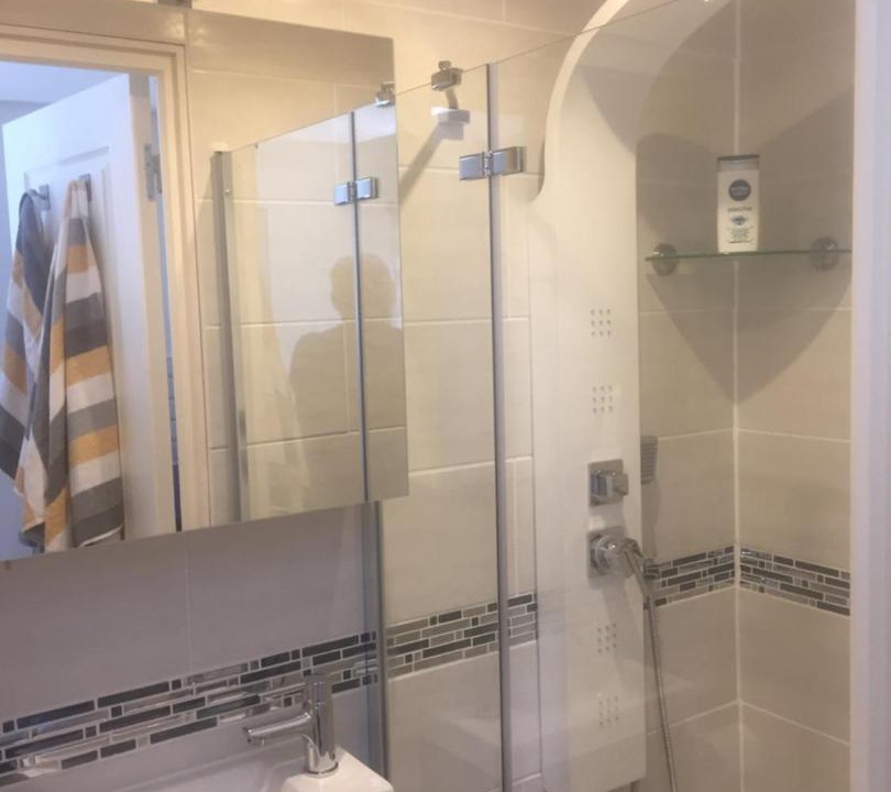 Photo of Bathroom in Mortroux