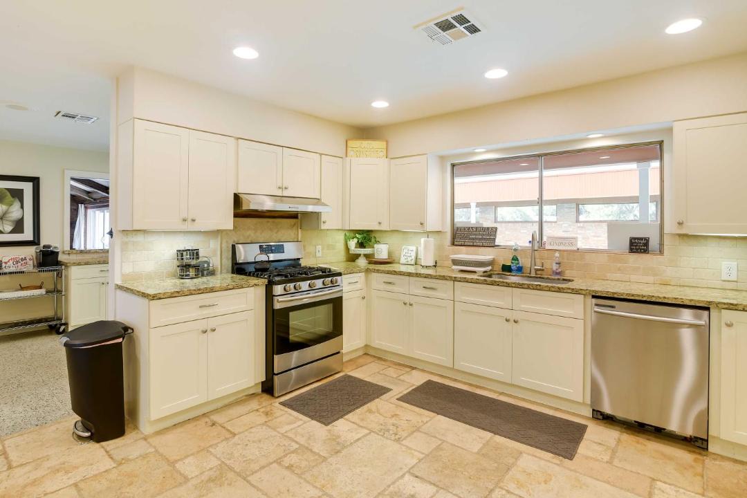 Photo of Kitchen in Hitchcock