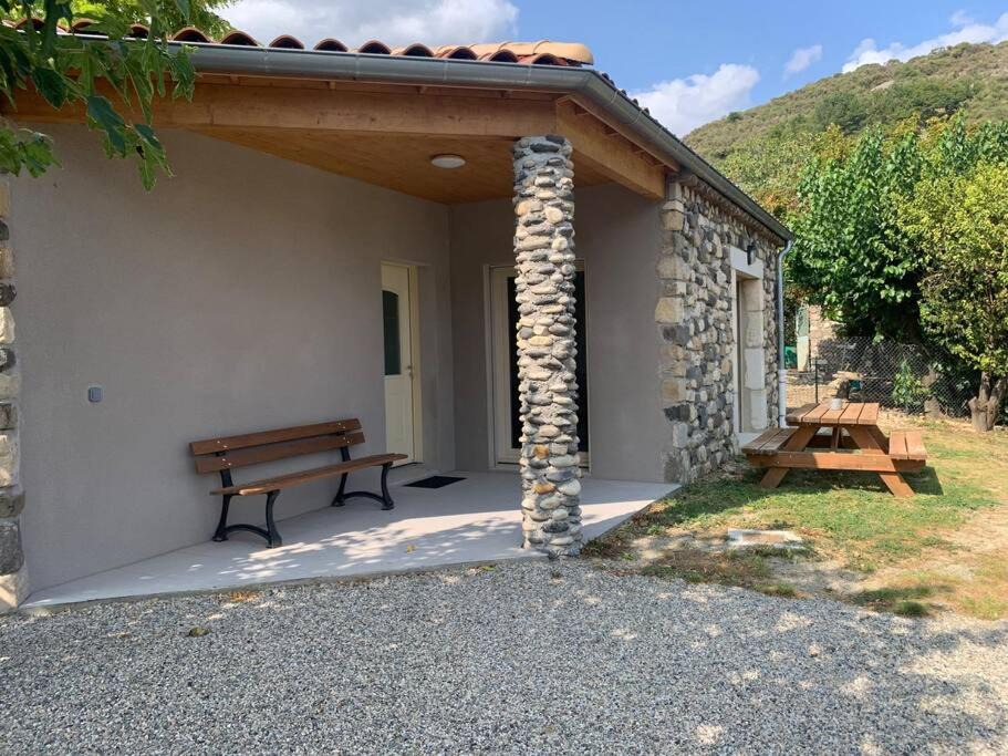 Photo of Buildings in Saint-Martin-le-Superieur