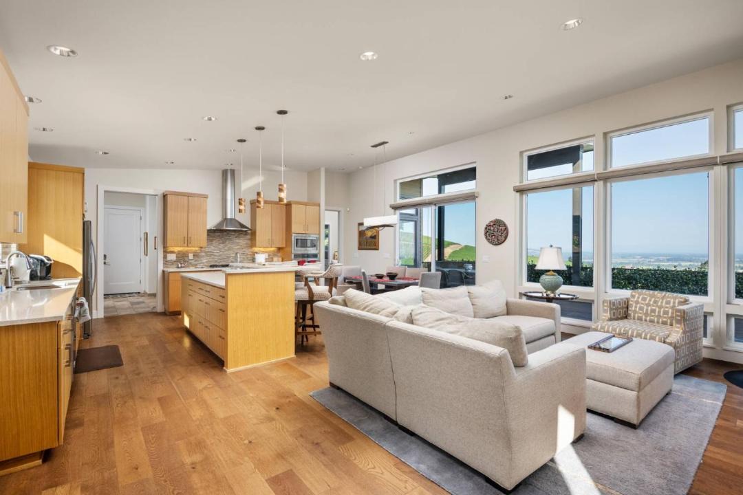 Photo of Livingroom in Dundee