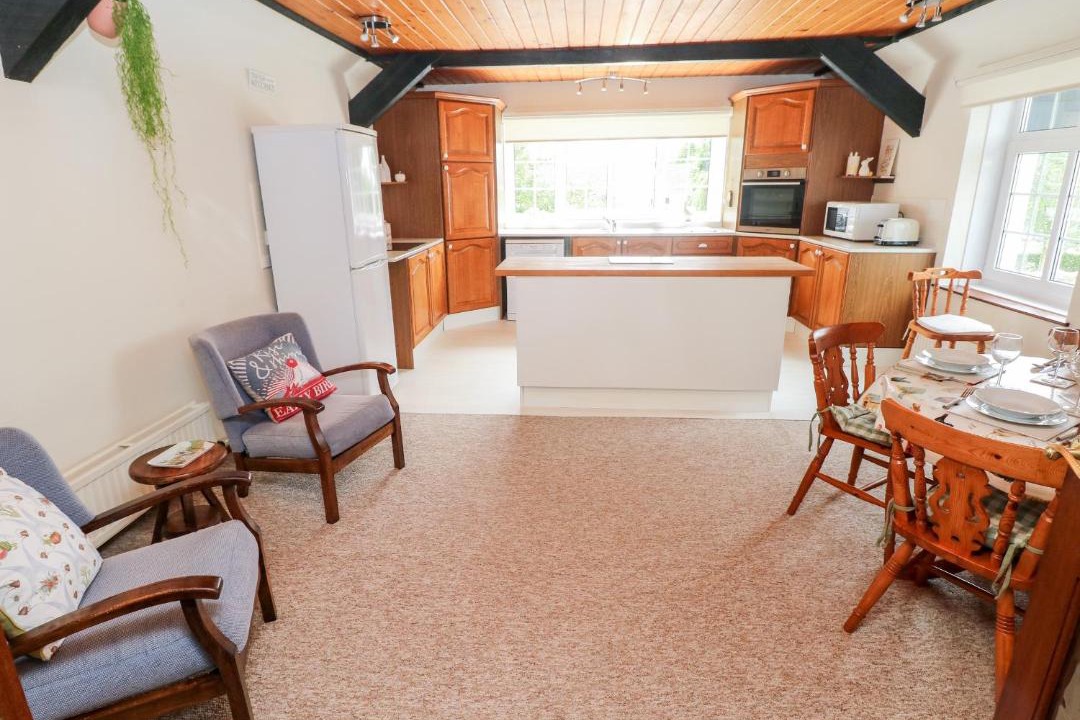 Photo of Others in Saint Athan