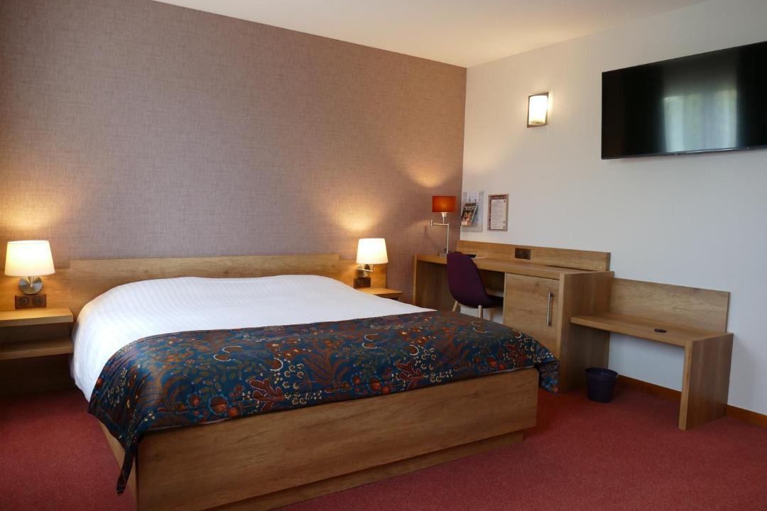 Photo of Others in Sermersheim