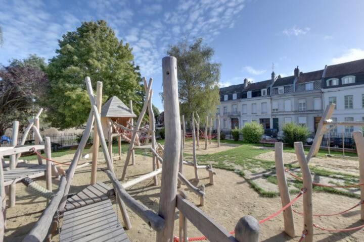 Photo of Others in Cambrai