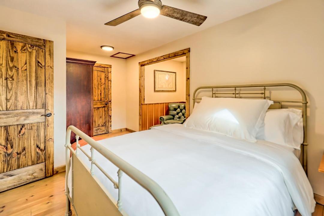 Photo of Others in Blairsville