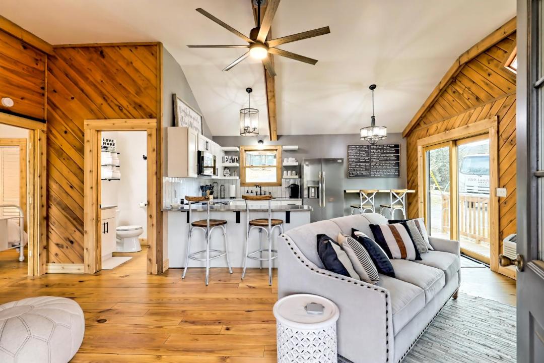 Photo of Others in Blairsville