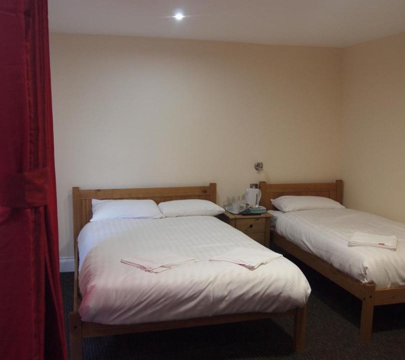 Photo of Others in Earl's Court