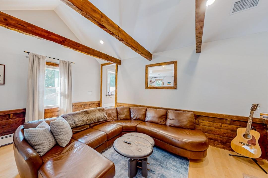 Photo of Livingroom in Cataumet