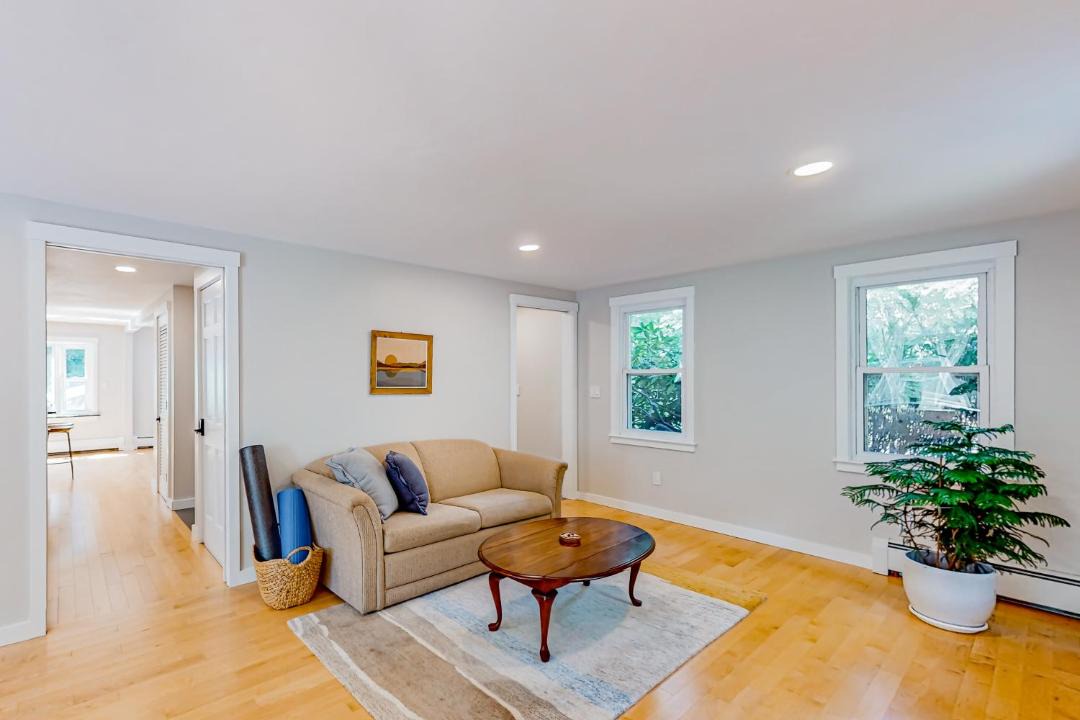 Photo of Livingroom in Cataumet