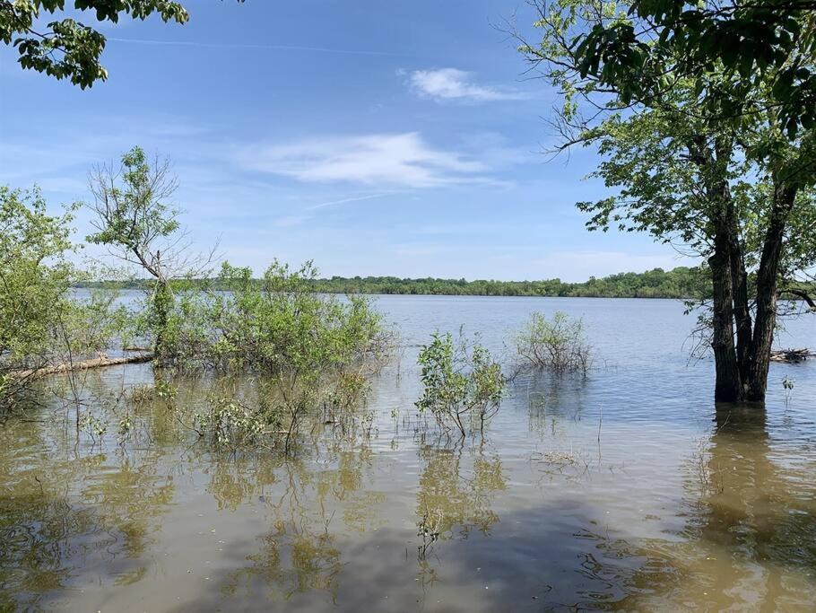 Photo of Outdoor in Grove