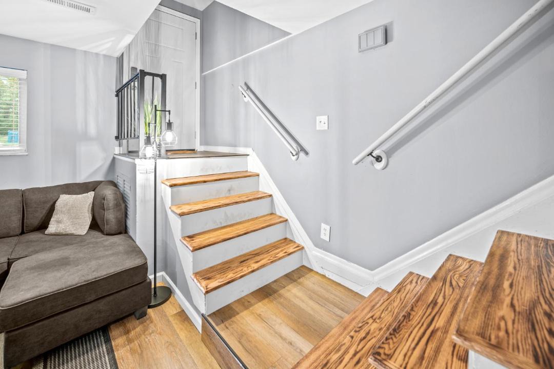 Photo of Livingroom in St. Charles