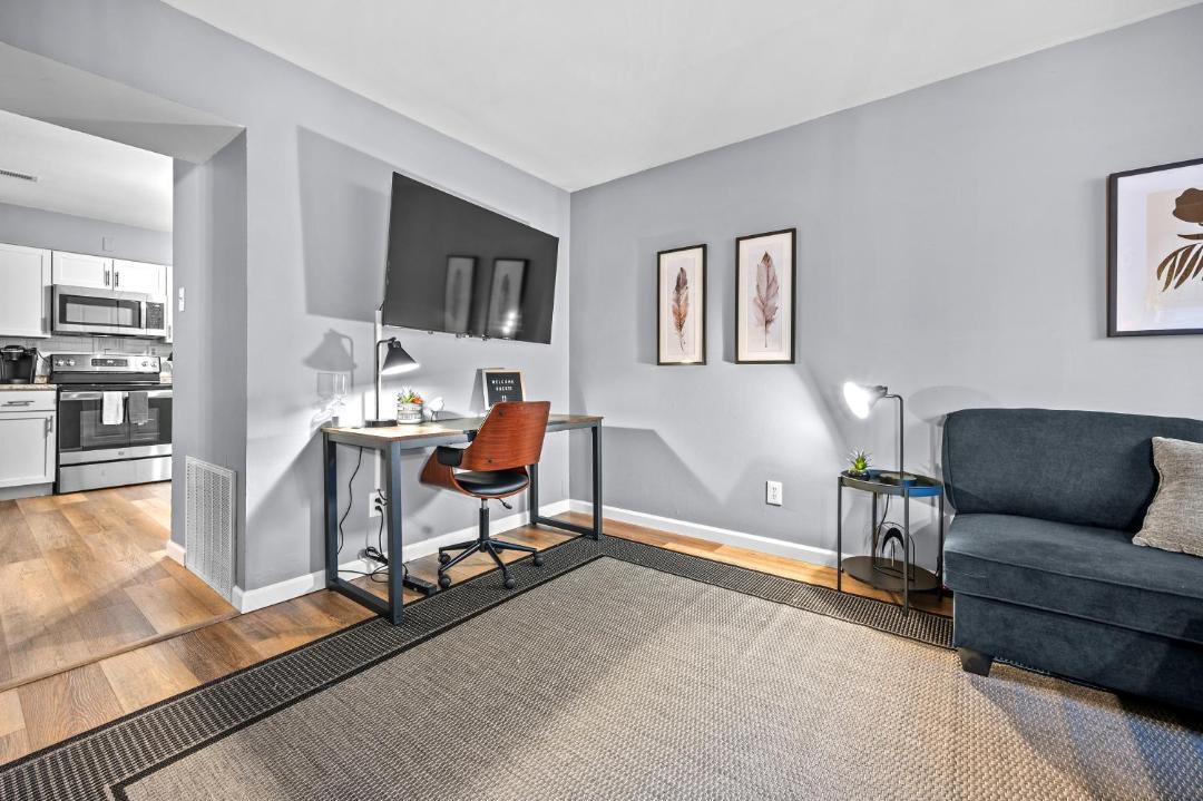 Photo of Livingroom in St. Charles