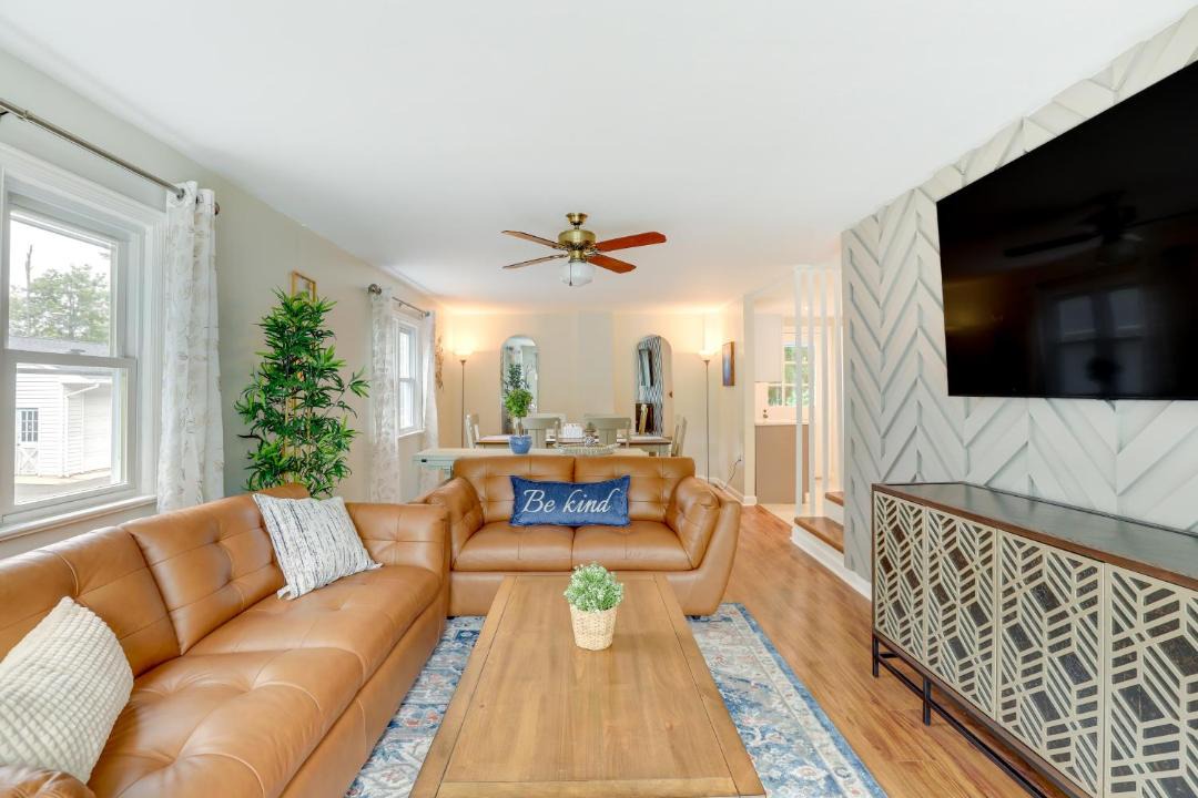 Photo of Livingroom in Pennington