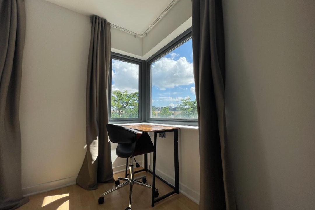 Photo of Others in Thames