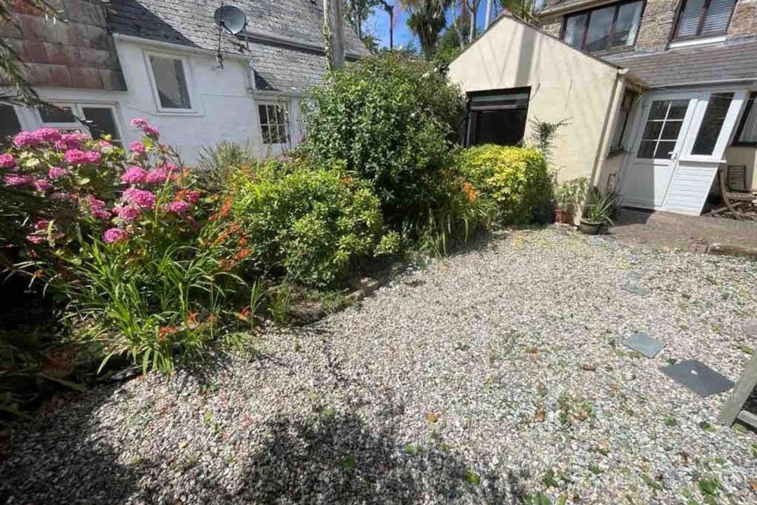 Photo of Buildings in Lelant