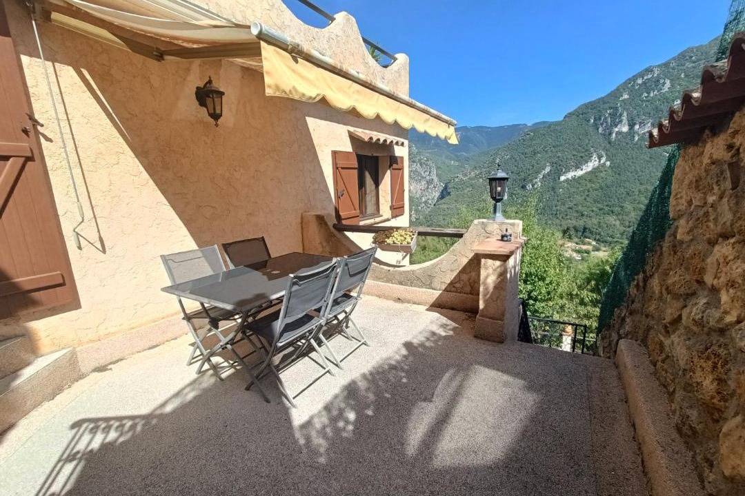 Photo of Patio Balcony in Utelle