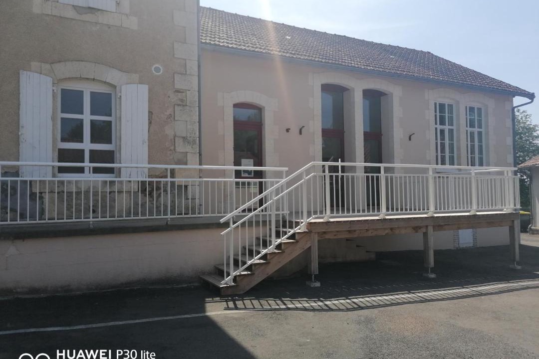 Photo of Others in Chirac