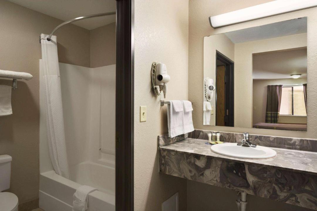 Photo of Bathroom in Childress