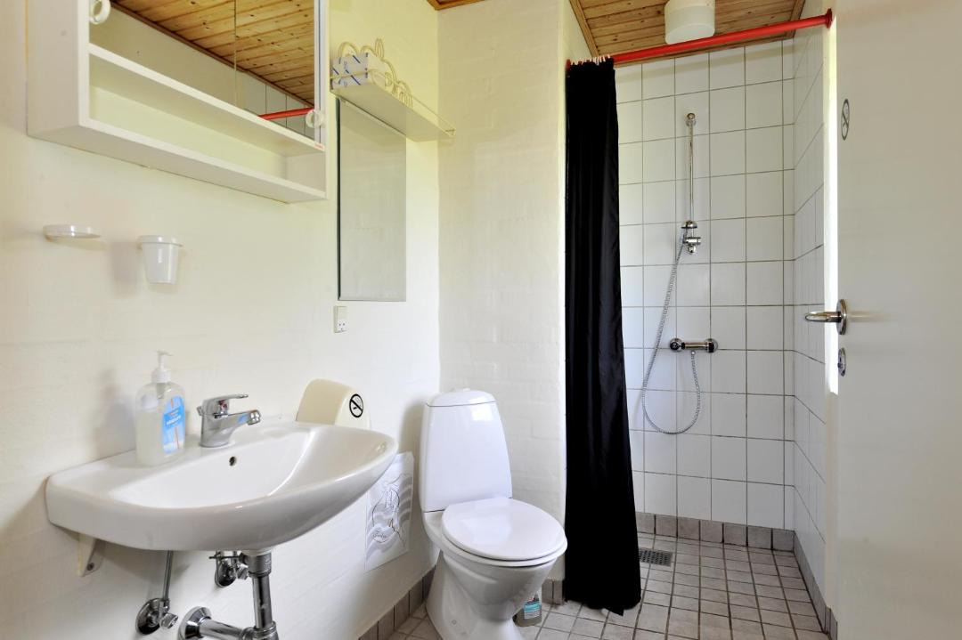 Photo of Bathroom in Lonstrup