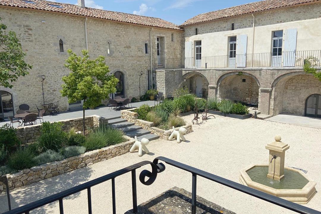 Photo of Others in Ales