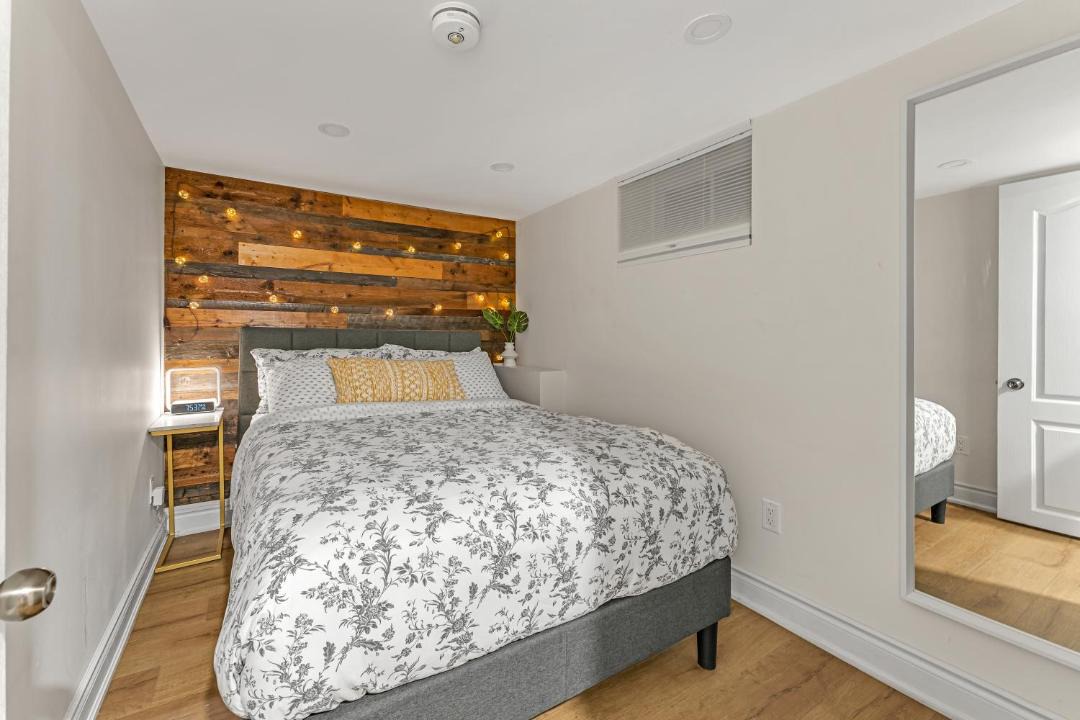 Photo of Bedroom in Humber Bay