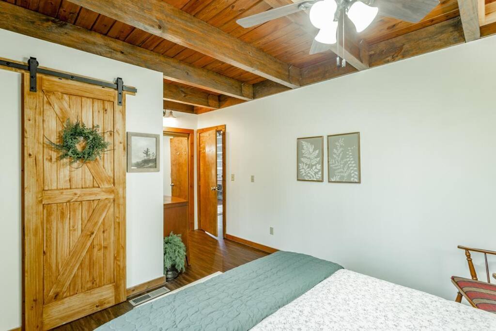 Photo of Others in LaFayette