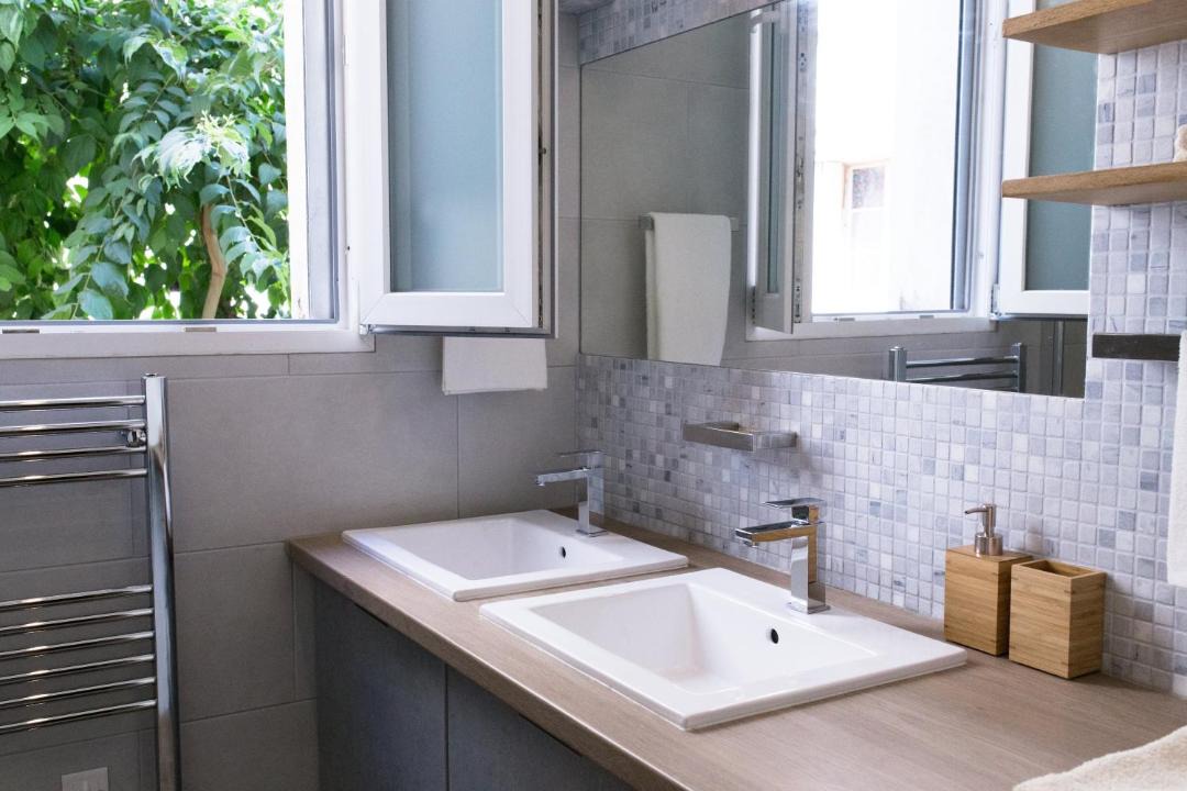 Photo of Bathroom in Gambetta