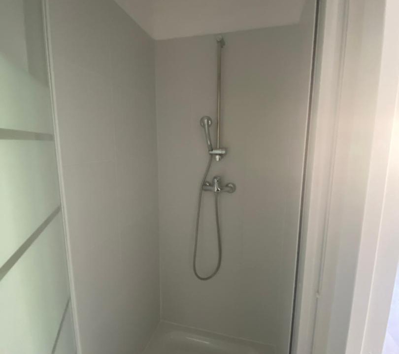 Photo of Bathroom in Palaiseau