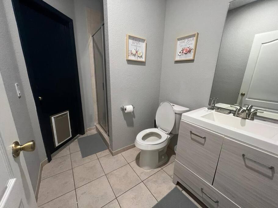 Photo of Bathroom in Tamiami