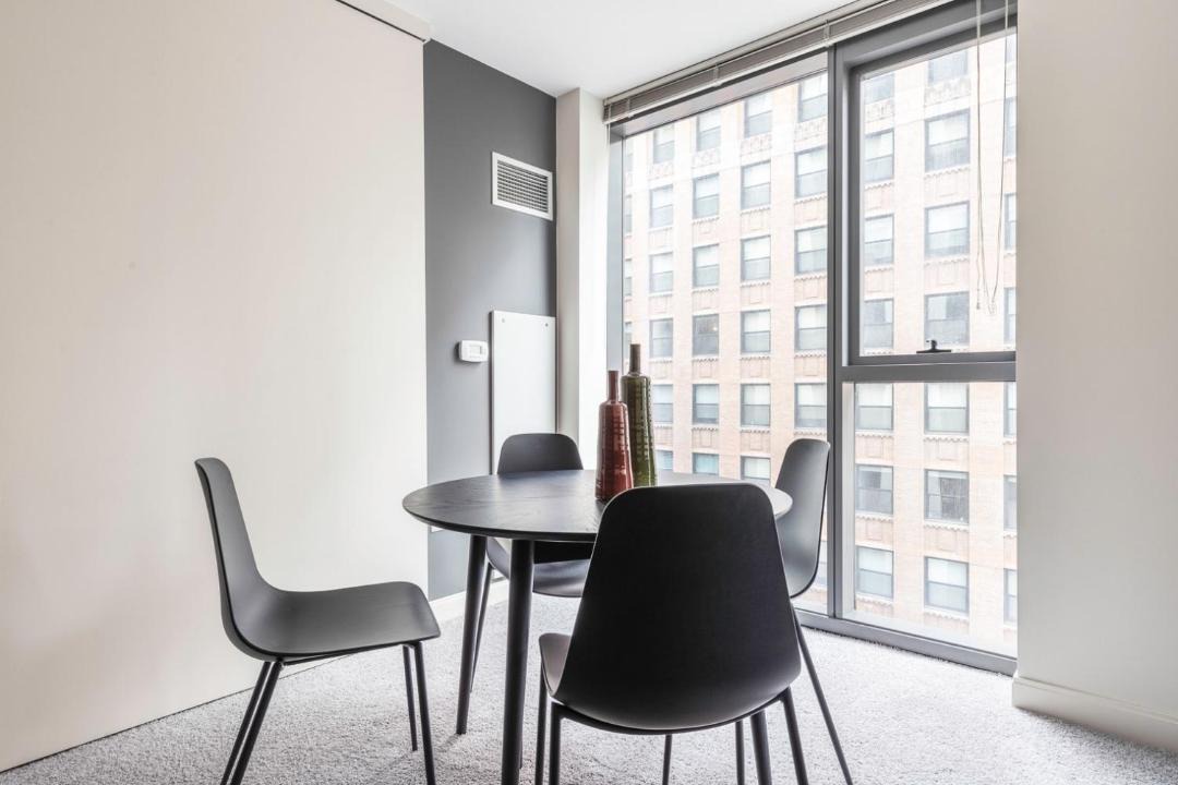 Photo of Livingroom in Downtown Chicago