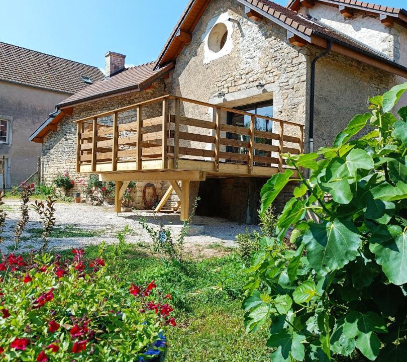 Photo of Buildings in Detain-et-Bruant