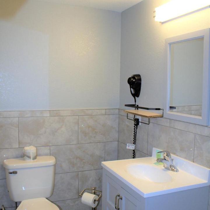 Photo of Bathroom in Scottsburg